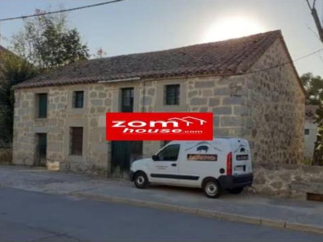 Casa rústica Venta Muñogalindo, Muñogalindo