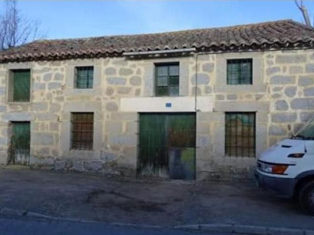 Casa rústica Venta Muñogalindo, Muñogalindo