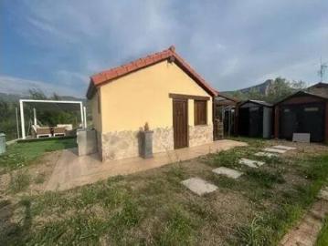 Casa rústica Venta Nalda, Nalda