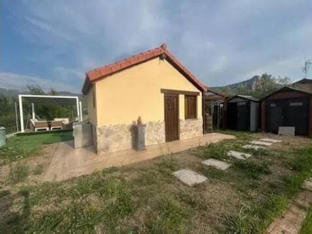 Casa rústica Venta Nalda, Nalda