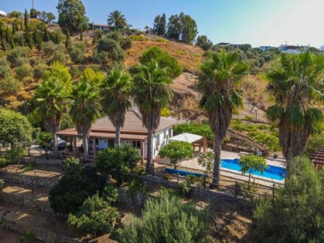 Casa rústica Venta Sayalonga, Sayalonga