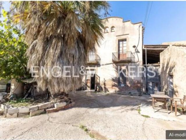 Casa rústica Venta Sant Boi de Llobregat, Vinyets Molí Vell
