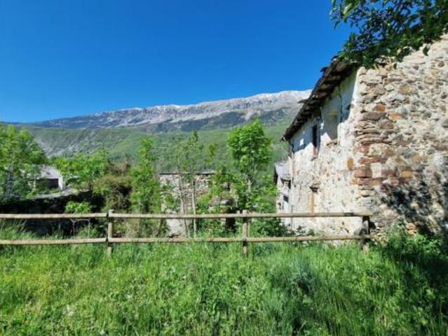 Casa rústica Venta Sesué, Sesué