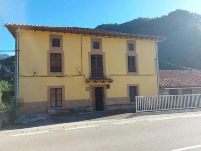 Casa rústica Venta Pesaguero, Pesaguero