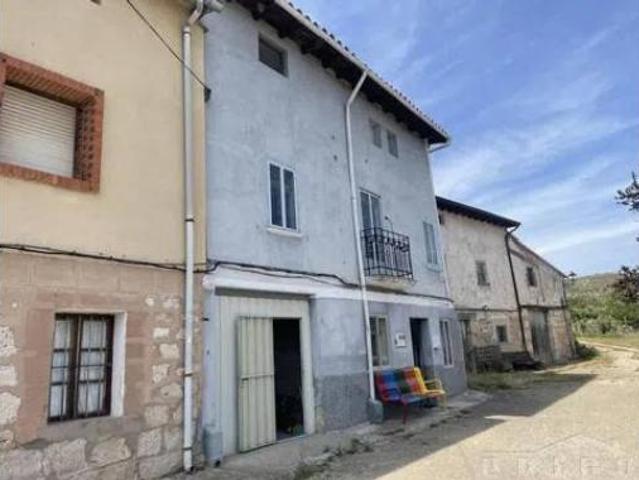 Casa rústica Venta Quintanavides, Quintanavides