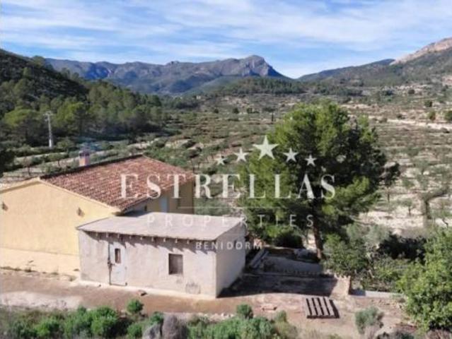 Casa rústica Venta Relleu, Relleu