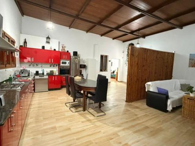 Casa rústica Venta Telde, Cumbre