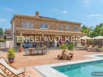 Casa rústica Venta Terrassa, Can Parellada
