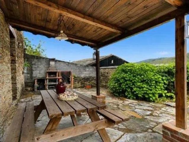 Casa rústica Venta Trabada, Trabada