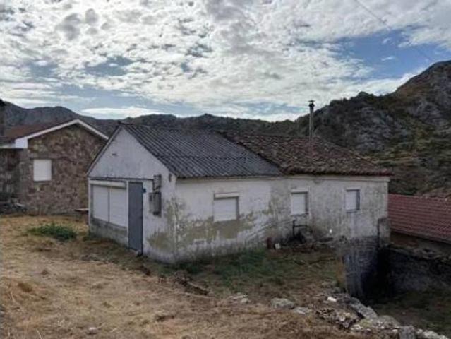 Casa rústica Venta Vegacervera, Vegacervera
