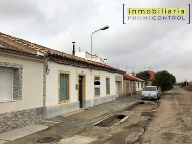 Casa rústica Venta Zuera, Zuera