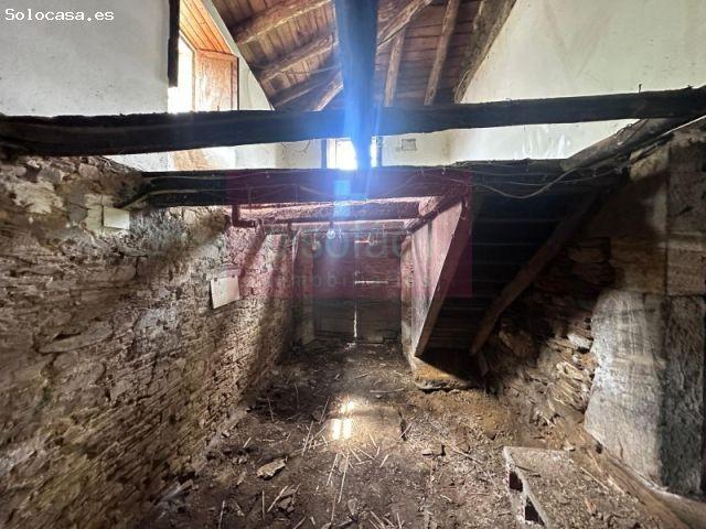 Casa rural con encanto para rehabilitar con parcela cerrada a 15 aprox de