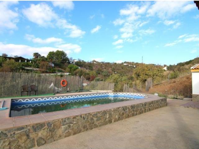 CASA RURAL DE 3 HAB EN GUARO