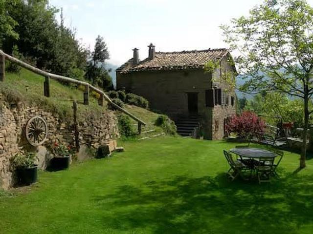 Casa rural en alquiler en calle Cal Pere Onclet, Castell de l´Areny, de 180 m² 6 habitaciones por 1.200