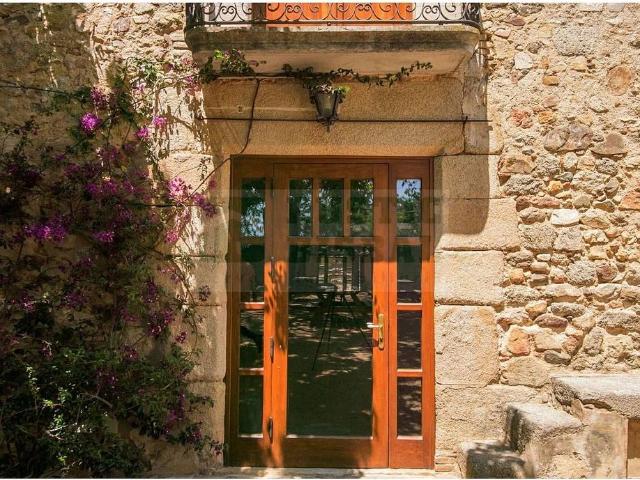 Casa rural en alquiler en calle De la Marina, Llagostera, de 100 m² 5 habitaciones por 1.800