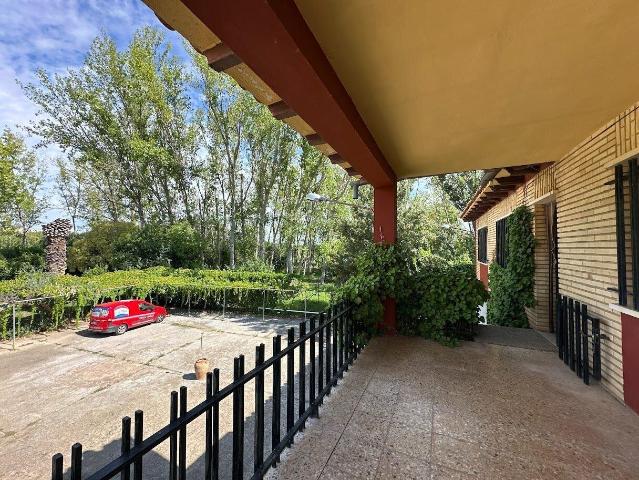 Casa rural en venta, Cadrete, Zaragoza