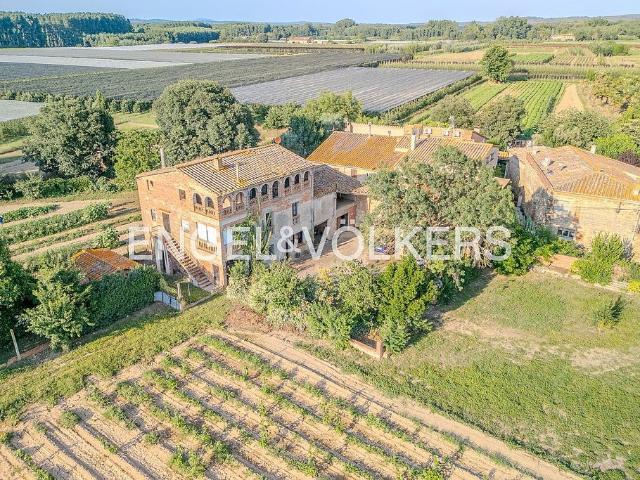 Casa rural en venta en calle Migdia, Bordils, de 171 m² 7 habitaciones por 480.000