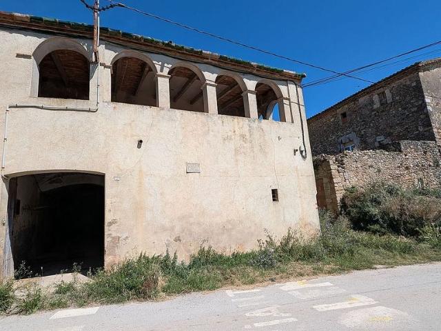 Casa rural en venta en calle Can Miró, Navata, de 454 m² 1 habitación por 219.500