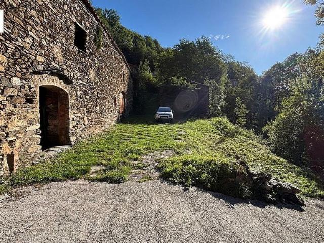 Casa rural en venta en calle Cr Nuriatragura Baix, Vilallonga de Ter, de 900 m² 4 habitaciones por 750.000