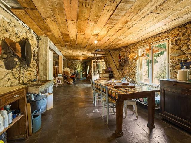 Casa rural en venta en calle Fillols, Llívia Girona, de 275 m² 6 habitaciones por 498.000