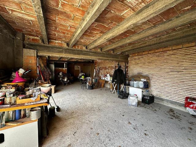 Casa rural en venta en calle Partida Serrallonga, Lleida, de 235 m² 4 habitaciones por 220.000