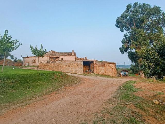 Casa rural en venta en calle Sant Medir, Sant Gregori, de 780 m² 4 habitaciones por 550.000