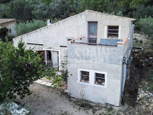 Casa rural en venta en calle Tortosa, Tortosa, de 99 m² 2 habitaciones por 160.000