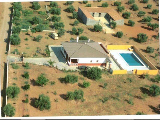 Casa Rural en Venta en La Carlota, Córdoba
