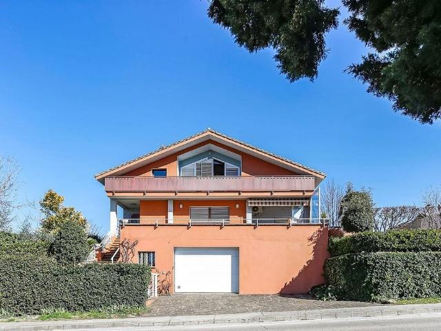 Casa rural en venta en paseo Bisbe Guillamet, Olot, de 474 m² 5 habitaciones por 645.000