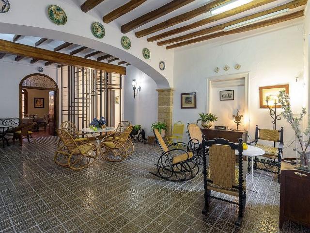 Casa en venta en plaza De L'església, Secuita, La, de 534 m² 4 habitaciones por 420.000