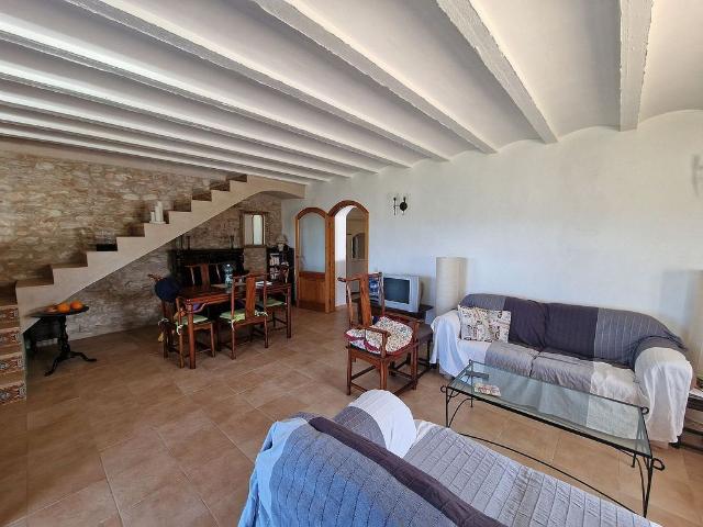 Casa rural en venta en polígono Paraje Aiguadins, Ginestar, de 170 m² 2 habitaciones por 280.000