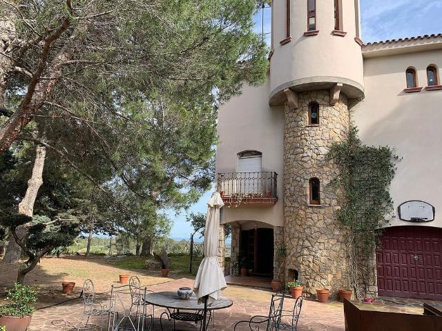 Casa rural en venta en calle Vial Camino, Riudecanyes, de 179 m² 4 habitaciones por 569.000