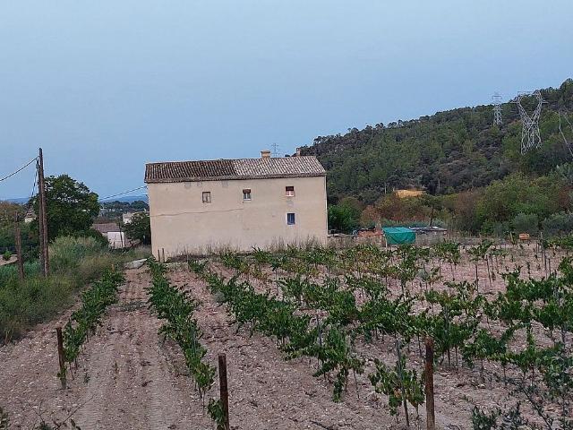 Casa rural en venta en Sant Martí Sarroca, de 954 m² 9 habitaciones por 349.999