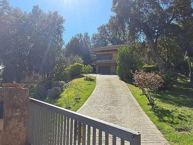 Chalet en venta en calle Llevant, Sant Pere de Vilamajor, de 136 m² 4 habitaciones por 420.000