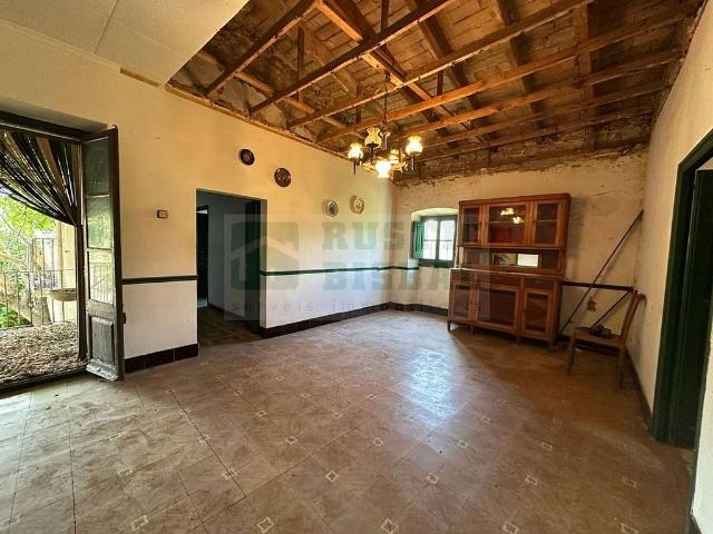 Casa rural en venta en Saus, de 400 m² 5 habitaciones por 395.000