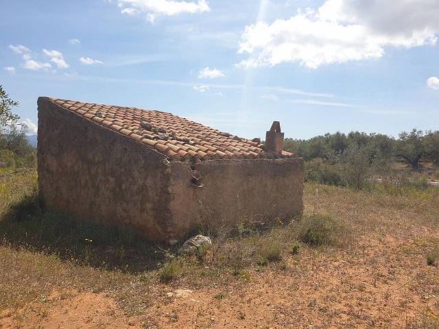 Casa rural en venta en Sénia, la, de 21.700 m² 1 habitación por 35.000