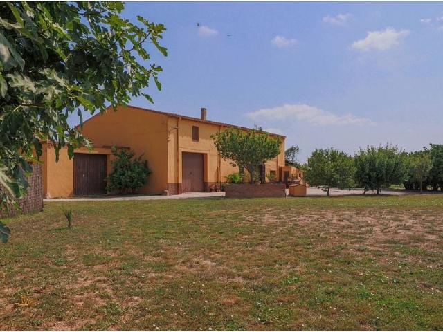 Casa rural en venta en calle, Verges, de 272 m² 10 habitaciones por 590.000