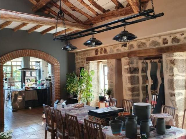 CASA RURAL REFORMADA EN PANTÓN