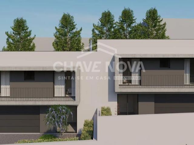 Casa Ramil T3 com Jardim
