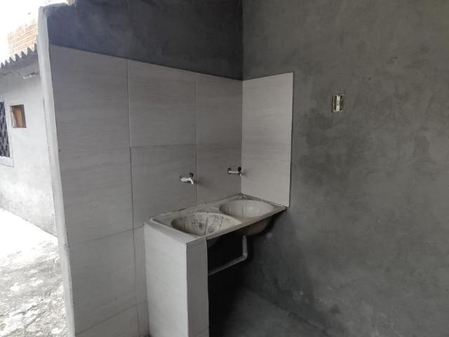 Casa Recém Reformada de 1 Quarto Em Realengo