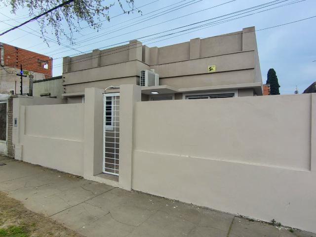 Casa reciclada nueva en Bº Parque Casas