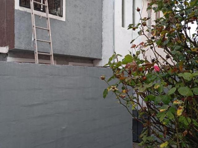CASA RECIEN REMODELADA