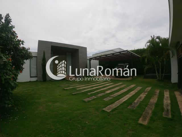 Casa Recta Corozal