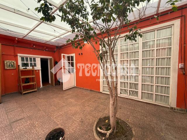 CASA REFORMA, COL. BARRIO SANTA CATARINA
