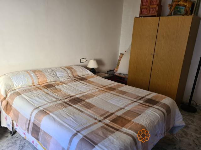 Casa reformada 6 dormitorios grandes 1 baño