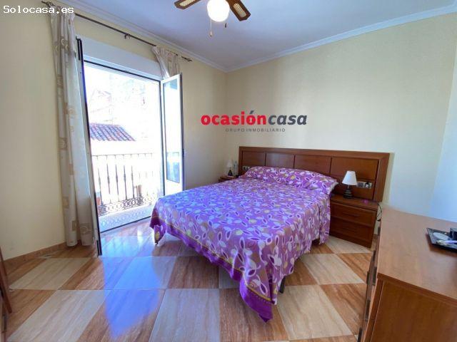 CASA REFORMADA Y CON TEJADO NUEVO EN EL CENTRO