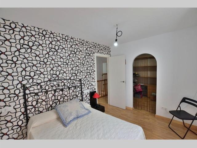 Casa reformada en Cuevas del Becerro VPO