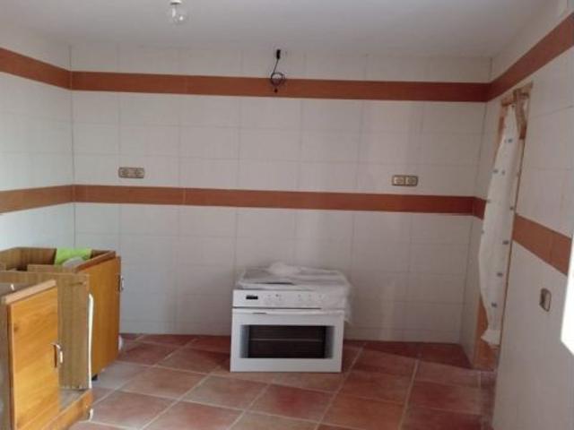 CASA REFORMADA EN EL PUEBLO DE OBEJO