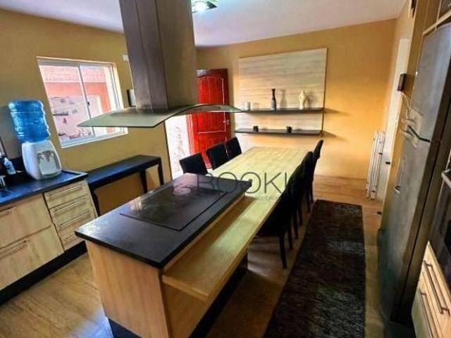 Casa reformada no Brooklin com 3 quartos e excelente área externa com churrasqueira