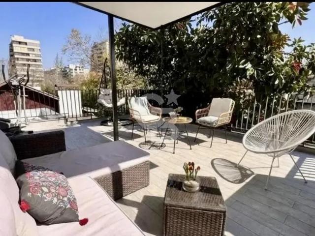 Casa Remodelada 4d3b+3e Sector Manquehue Sur Las Condes